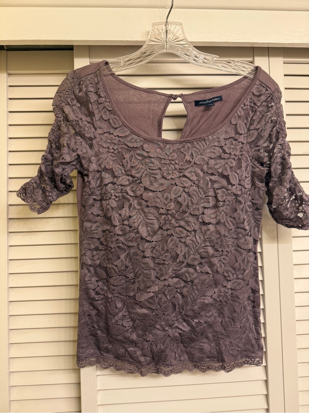American Eagle Outfitters Dusty Lavender Lace Scoop Neck Top Women’s Sz XS